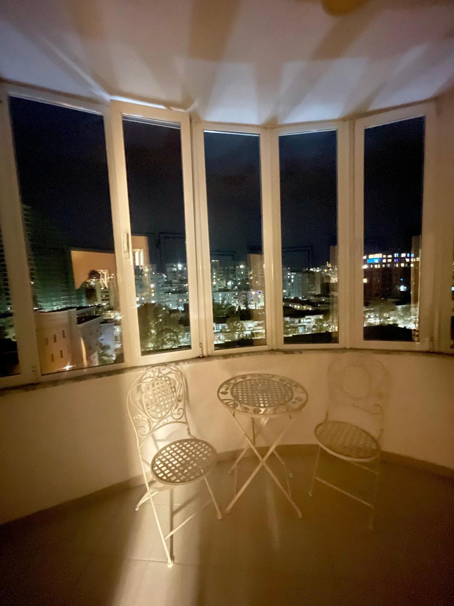 Deoni Apartment Luxury Tiranë Ngoại thất bức ảnh