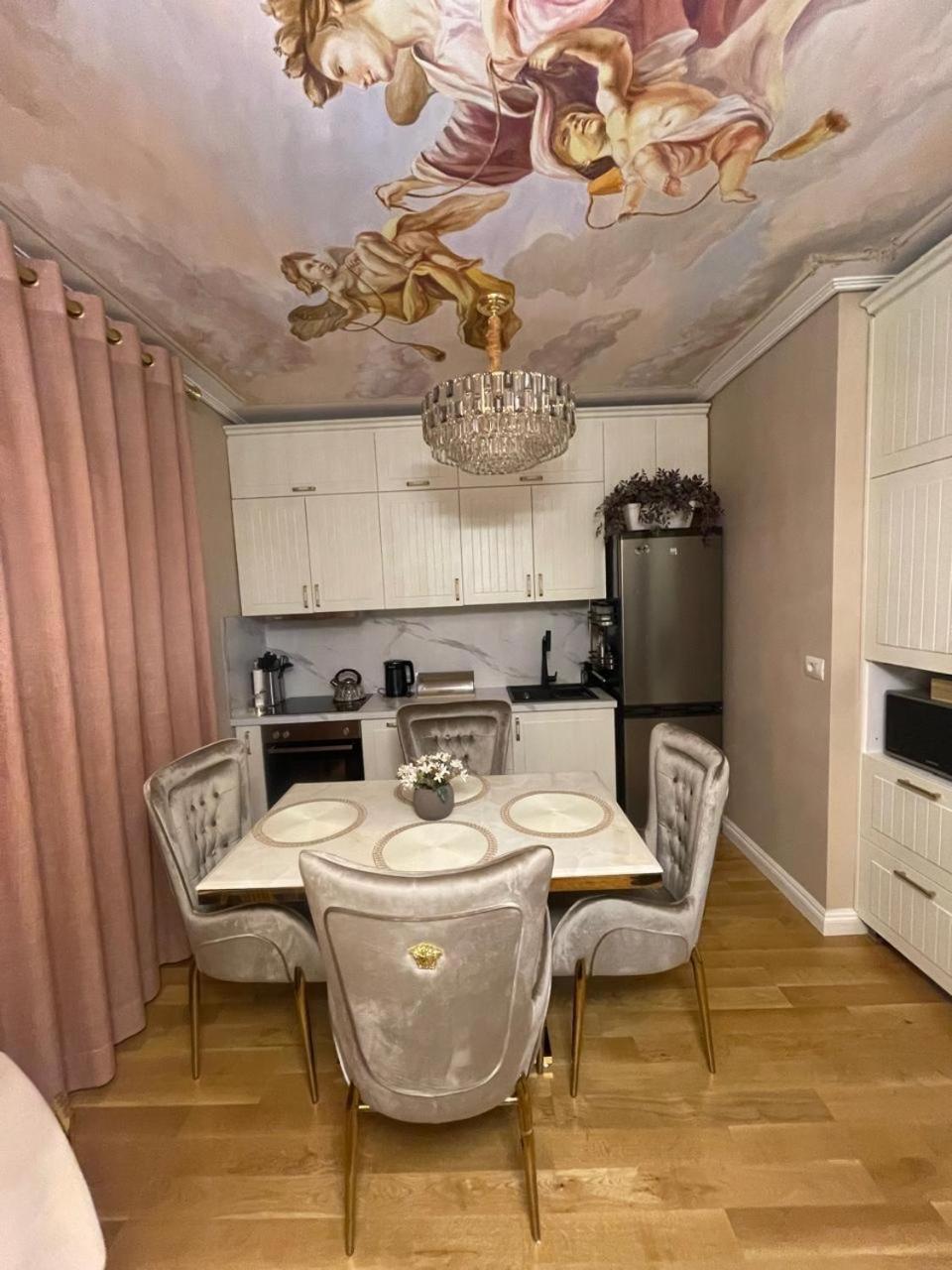 Deoni Apartment Luxury Tiranë Ngoại thất bức ảnh