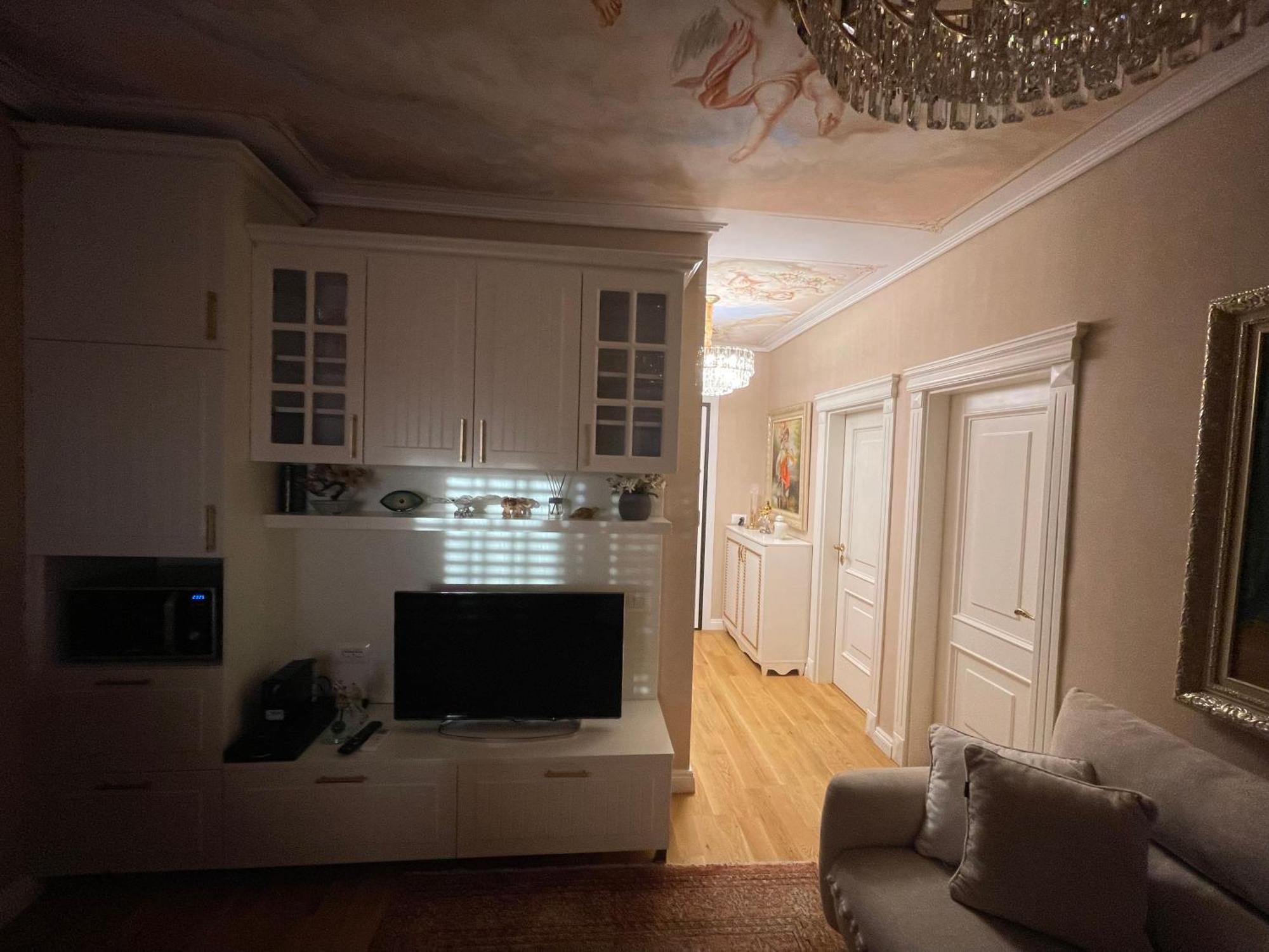 Deoni Apartment Luxury Tiranë Ngoại thất bức ảnh